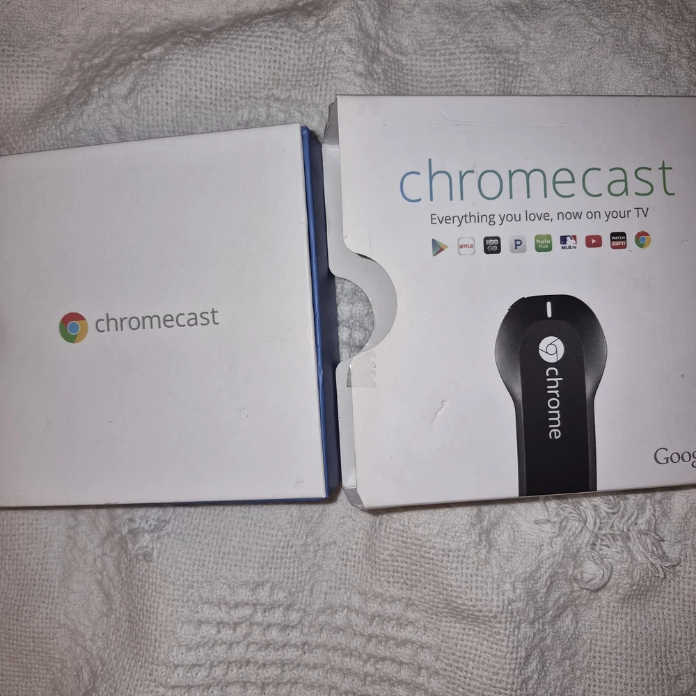 Google Chromecast Streaming Device
